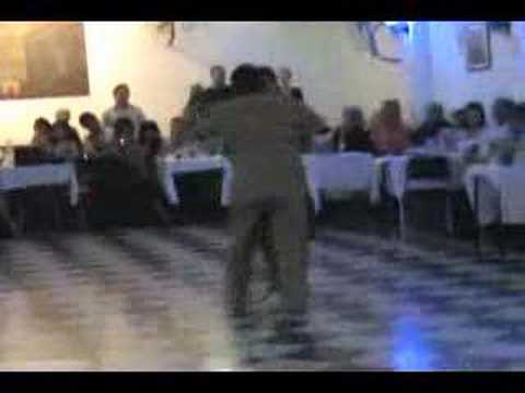  Maiko  is  dancing  to  the  vals  "  Amor y Celos  "
