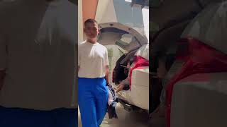 Download lagu Kaka Abi pamit sama Papi Denny Cagur mau balik ke asrama nanti lebarang baru bisa kumpul lagi mp3
