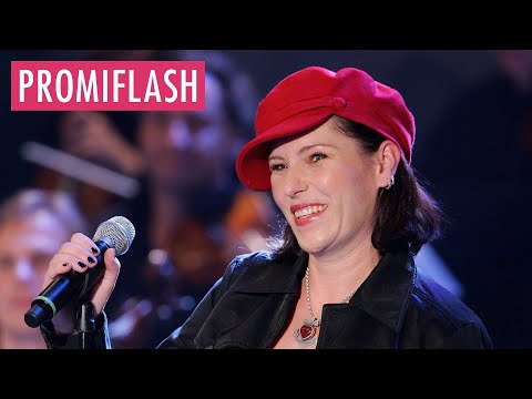 Video Thumbnail: Freunde von AnNa R. wenden sich mit großer Bitte an Fans