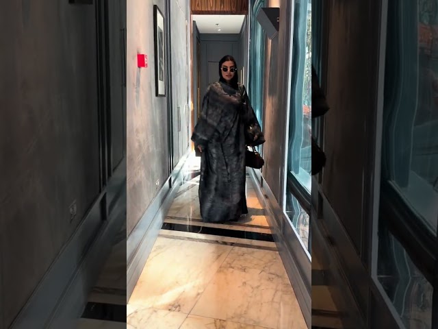 عباية قماش ناعم مشجر  قصة بشت