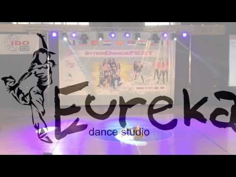 Eureka Dance Company Modern Dance Solo first place