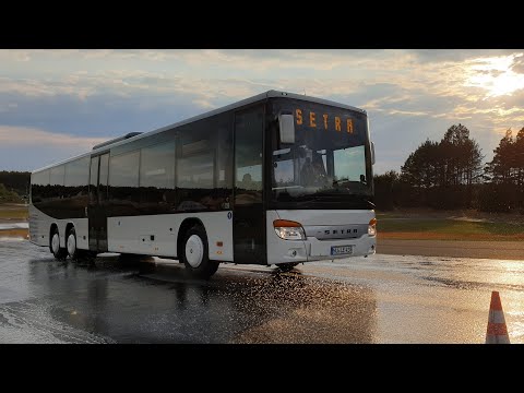 The Setra S418 LE Business
