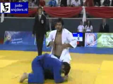 Judo 2009 Antalya Daniel Matei (ROU) - Zafar Makhmadov (RUS) [-100kg] final..flv