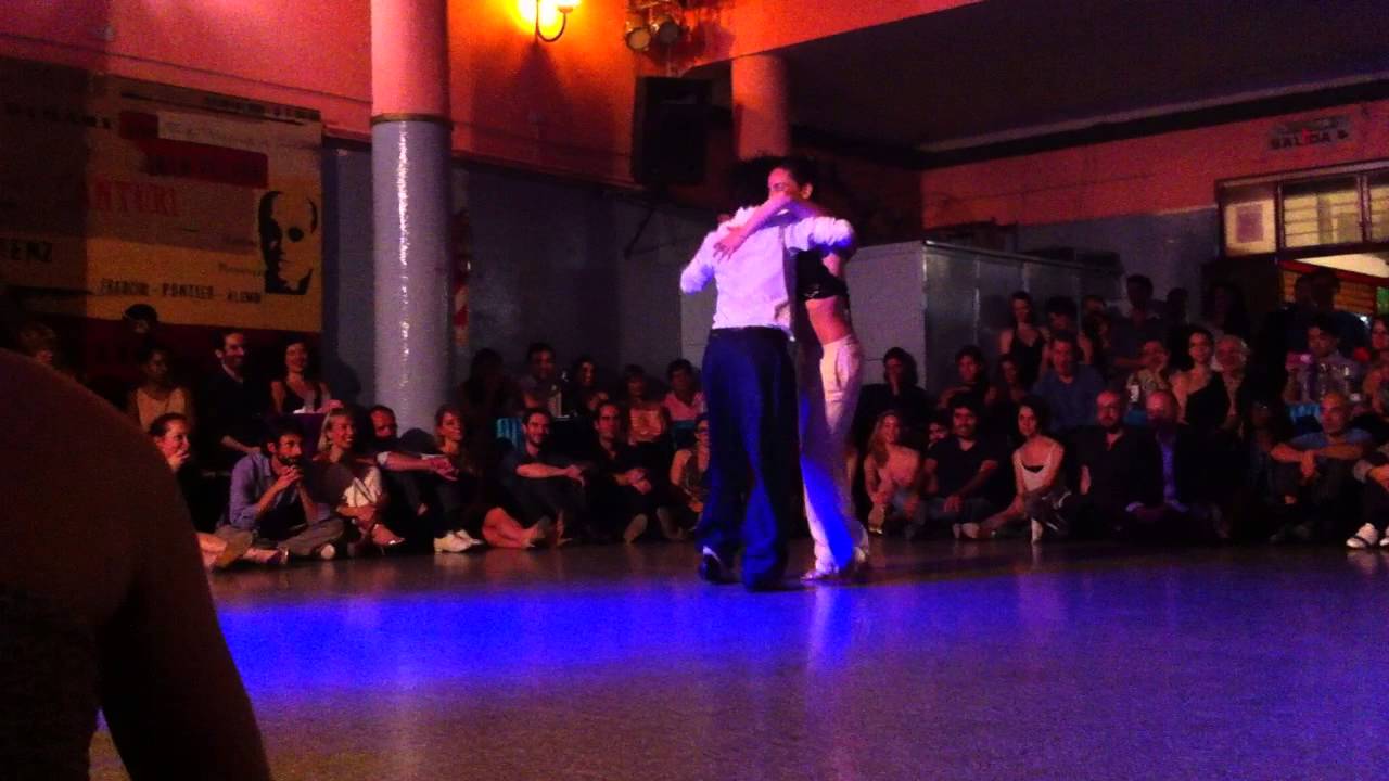 CECILIA GARCIA y SERKAN GOKCESU  (1/3) @ Viva La Pepa Milonga - Villa Malcolm 23/11/14