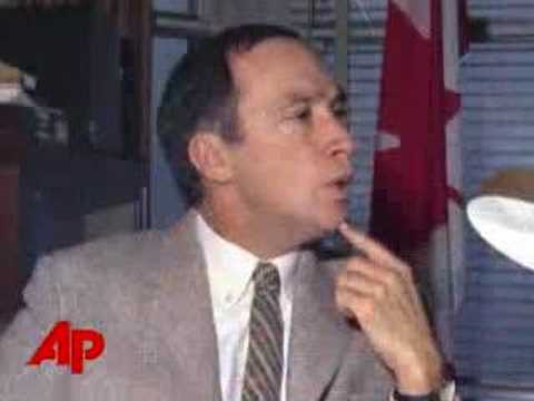 Are Obama and Pitt Related?