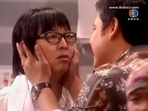 โยคะเพิ่มขึ้นแรง ผลกระทบต่อโทรศัพท์แรง