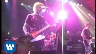 Los Enemigos - Desde el jergón (Hasta el lunes) (Videoclip oficial)