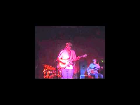 Kenny Allen (K'Alyn): I Encourage @ Temple Bar 010805