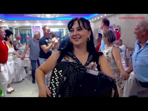 Milica Gogin & Orkestar Doktori - Pevacica svira jedno dobro kolo u Globoderu #live #uzivo