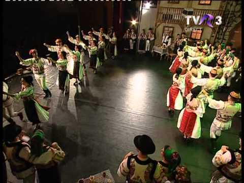 Dans din Fagaras cu Ansamblul Folcloric Profesionist Cindrelul - Junii Sibiului