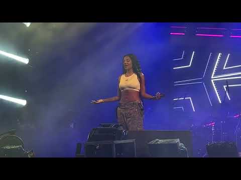 Ludmilla - Deixa de Onda (ao vivo no Festeja Cuiabá 2023)