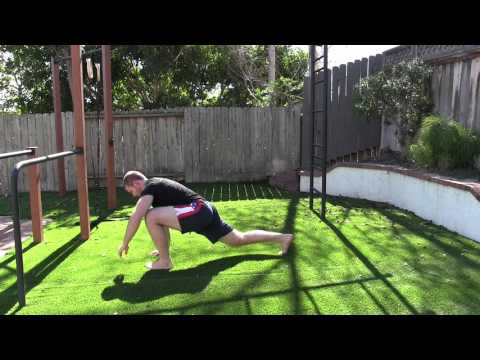 5 Minute Flow: The Deep Lunge