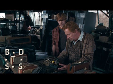 4. "Ron Sees Arthur's Experiment" Harry Potter and the Deathly Hallows: Part 1 Deleted Scene