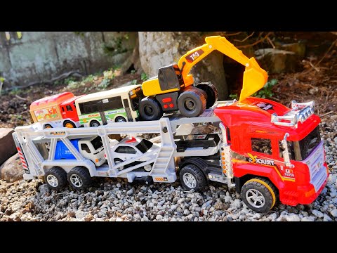 カーキャリアーがいろいろなはたらく車のミニカーを探す！ Car Transpoter Find Various miniature Cars in the Japanease Garden