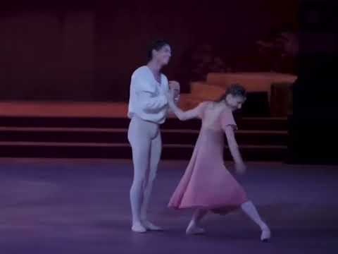 Romeo & Juliet pdd - Alina Cojocaru and Isaac Hernandez
