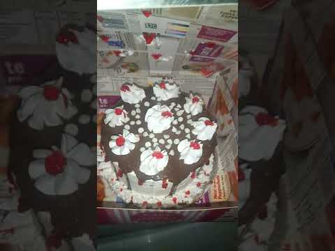chocolate ganache cake decoration by Khalida faizan