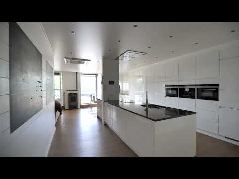 TE KOOP Berlare - Uniek multifunctioneel pand te koop aan het Donkmeer in Berlare