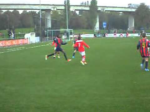GLZ Delfshaven E1 - Victoria'04 E1   Deel 3