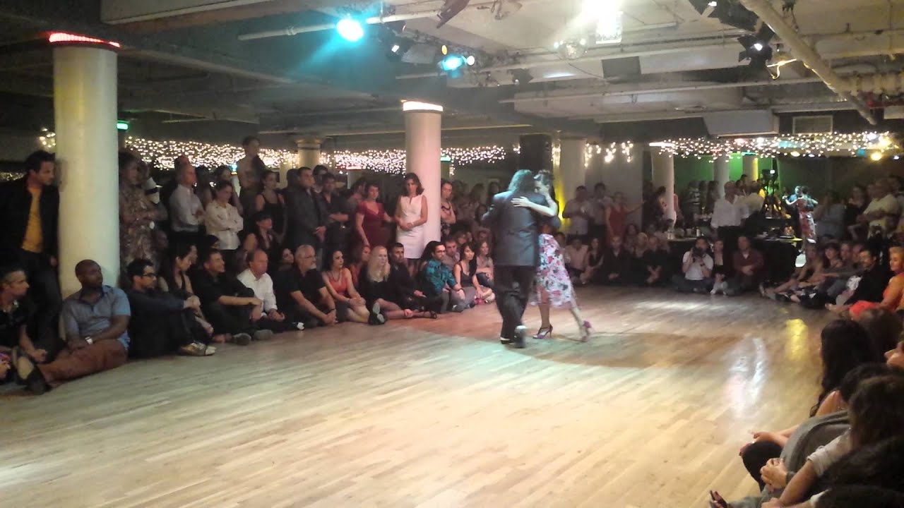 Argentine Tango:Chicho Frumboli & Juana Sepulveda - El Amanecer