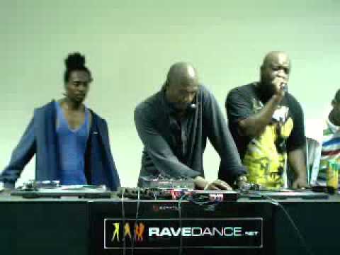 DJ Shadoe Mc Foxy Mc Thunda Banton Recorded Live On www.ravedance.net 18th Sept 09 Part 2