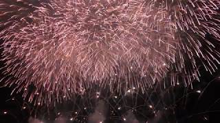 長岡花火2019 1日目 超大型ミラクルスターマイン【スプラッシュファイヤー炎の舞】Nagaoka Fireworks 2019 Day 1 Super Large Miracle Star Mine