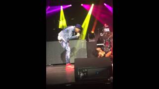 August Alsina performing Porn Star