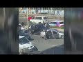 Të tjera pamje nga arrestimi i Metës, kreu i PL-së rezistoi, efektivët e tërheqin me forcë