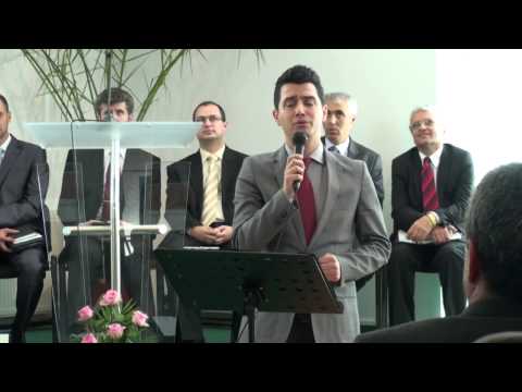 Un cant frumos in inimi creste - Catalin Gatan