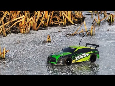 DRIFT PE GHEATA CU MASINUTELE ICE TEST DRIFTING DISTRACTIE MAXIMA