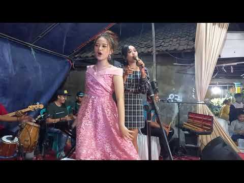 New efrita adel salsabella   dan almera sabrina wes tatas live  keboagung