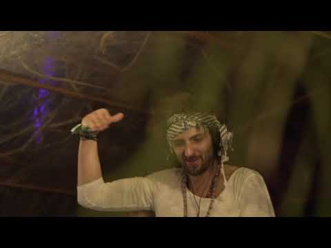 Majoness - I Want To Believe (Live at Carneiros)