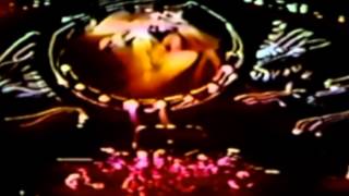 Scarlet Begonias ~ Fire on the Mtn (2 cam) - Grateful Dead - 10-14-1994 Mad Sq Garden, NY (set2-01)
