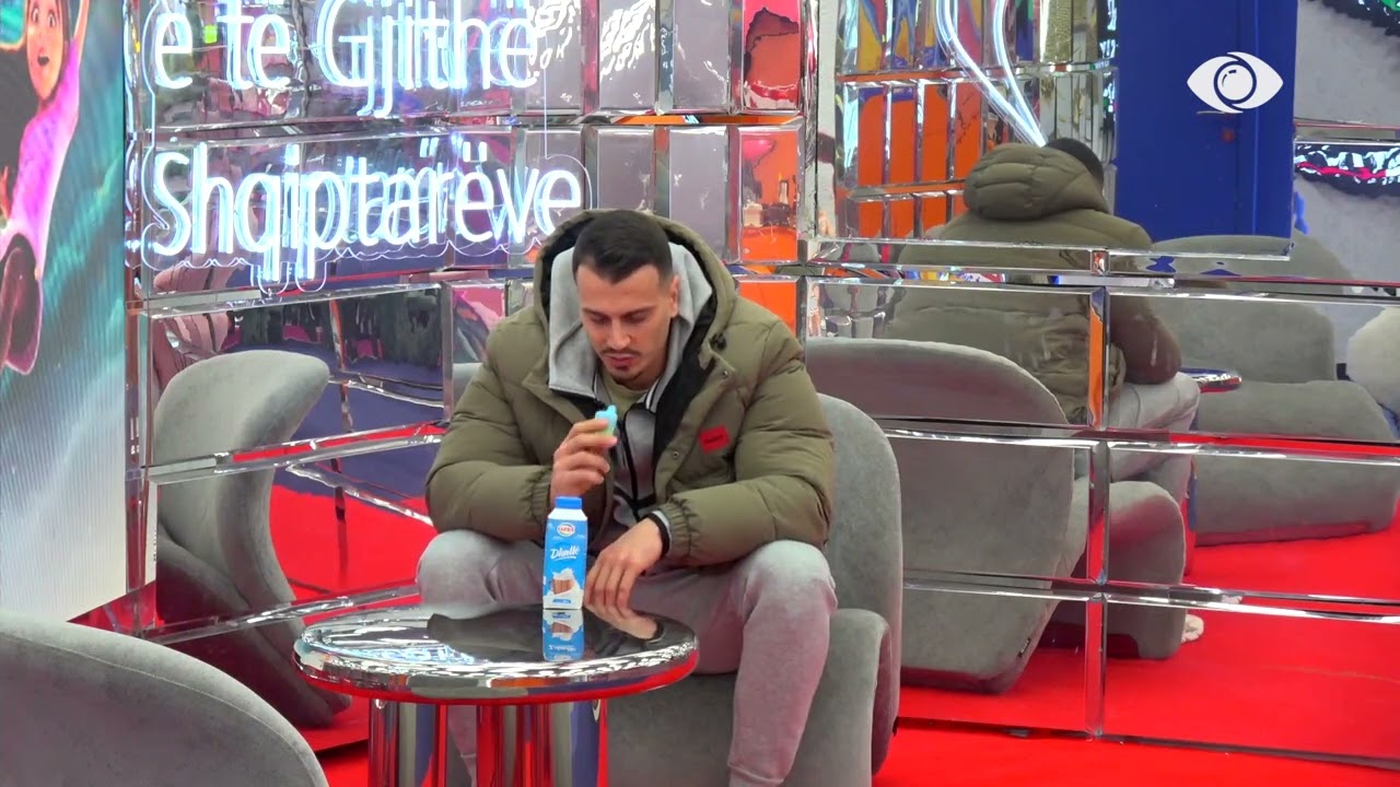Ma thuaj ti pse duhet të të nxjerr ty jashtë/ Mateo i drejtohet Mal-it