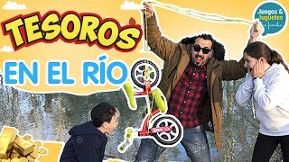 Buscando TESOROS EN EL RÍO pescamos una BICICLETA