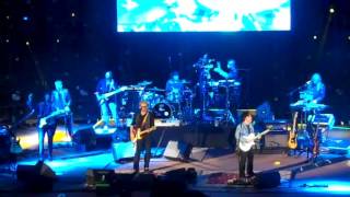 Hall &amp; Oates - Did It In A Minute (Live at Red Rocks, 9/12/16)