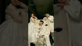 Download lagu The crackhead trio of Vincenzo 😂😂 | #Shorts #Kdrama #Vincenzo mp3