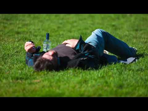 Candell - LOUPKA  (Feat. Wakiiz & Iska) audio