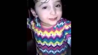 Niña canta la de mi padrino el diablo la trakalosa