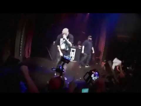 The Violent Voices Tour / Barcelona 2015 - Concert Film