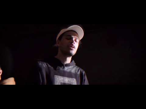 Chris Crumbs - Break My Neck (ft. WAHOMIE)