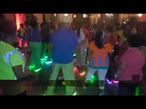 SOSU Good line dance @ GNOLD glow party