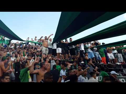 "Y los de tigre no paran de correr.. Chicago -Union" Barra: Los Pibes de Chicago &bull; Club: Nueva Chicago