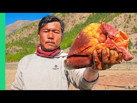 Giant Yak Heart!! Nepal’s Extreme Mountain Food!!