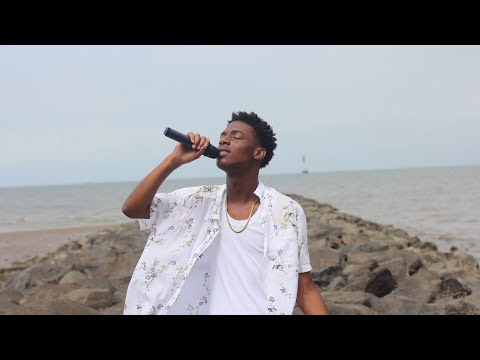 Stiven Arsone- Na Tempestade ( Live Performance )