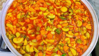 How to prepare pickles mixed with tomato paste, simple but very tasty