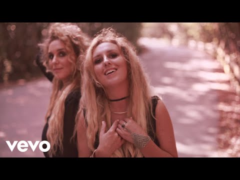 Las Marti - Bonita La Vida (Videoclip Oficial)