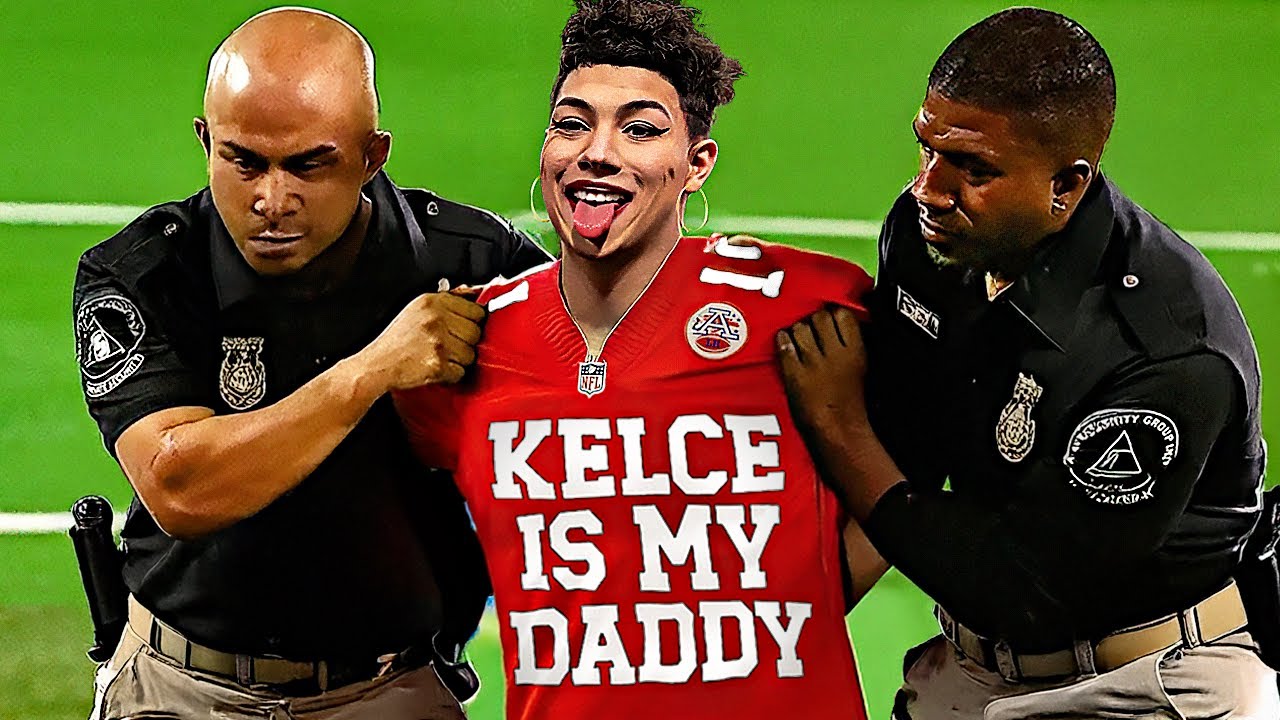 10 WEIRDEST Fans In NFL History