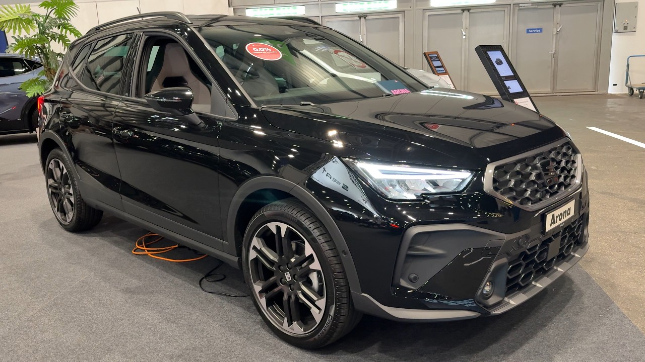 SEAT ARONA FR FACELIFT 2026 - visual REVIEW (SPORTY urban SUV in details)
