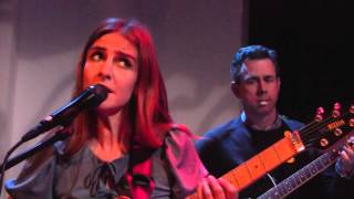 BMX BANDITS - It's in her eyes (Live @Wales Goes Pop -Cardiff-) (27-3-2016)