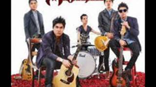 Download lagu Armada mabuk cinta akustik mp3 Download lagu Armada mabuk cinta akustik mp3